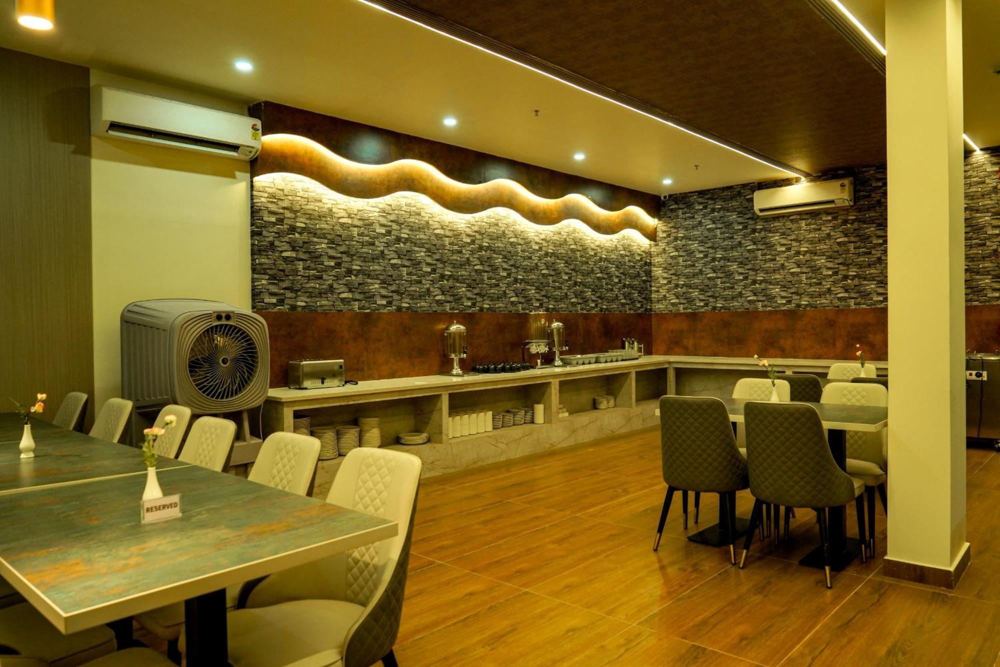 Bini Heritage Thrissur Экстерьер фото